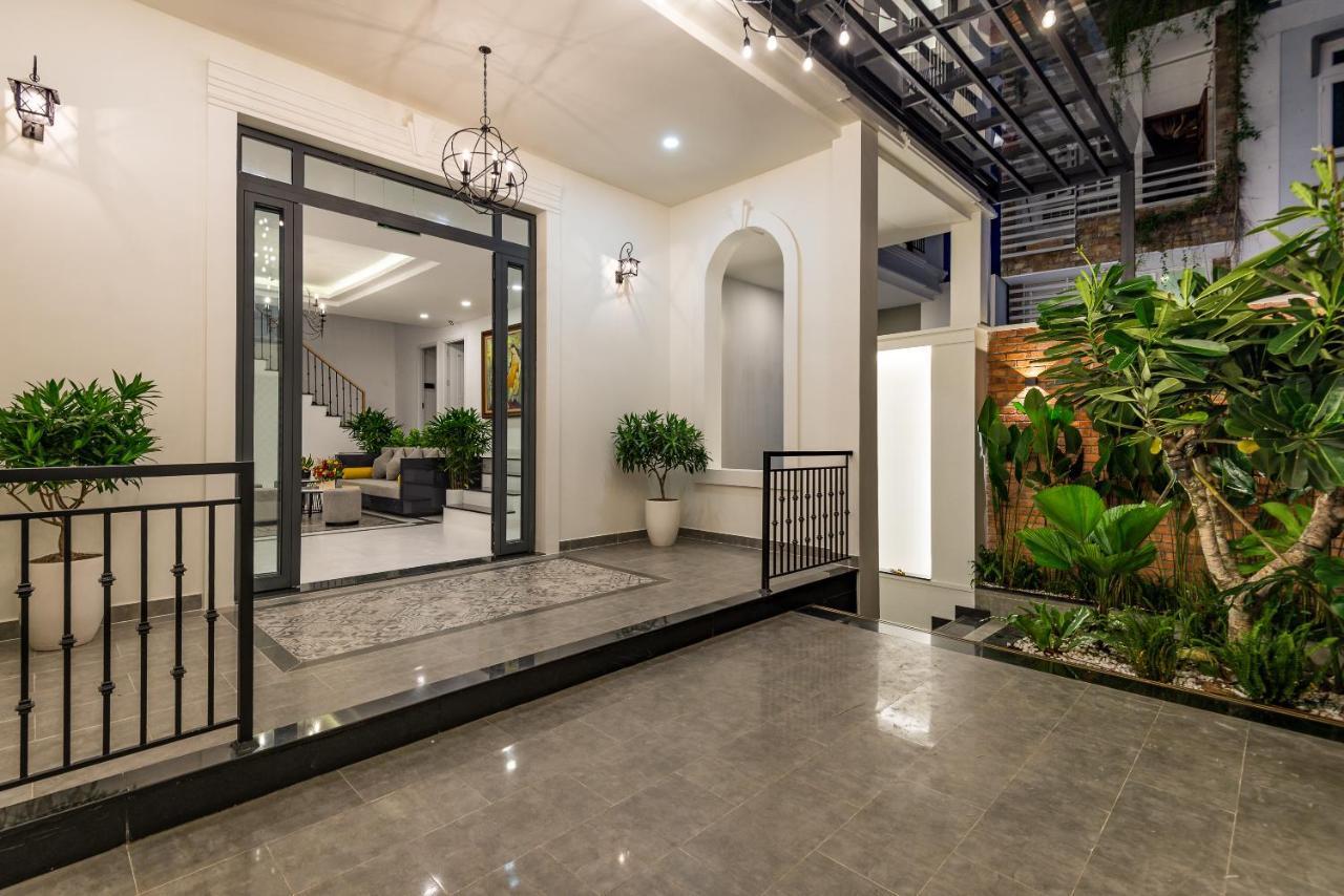 Cozrum Homes The Gallery Residence Ho Chi Minh-staden Exteriör bild