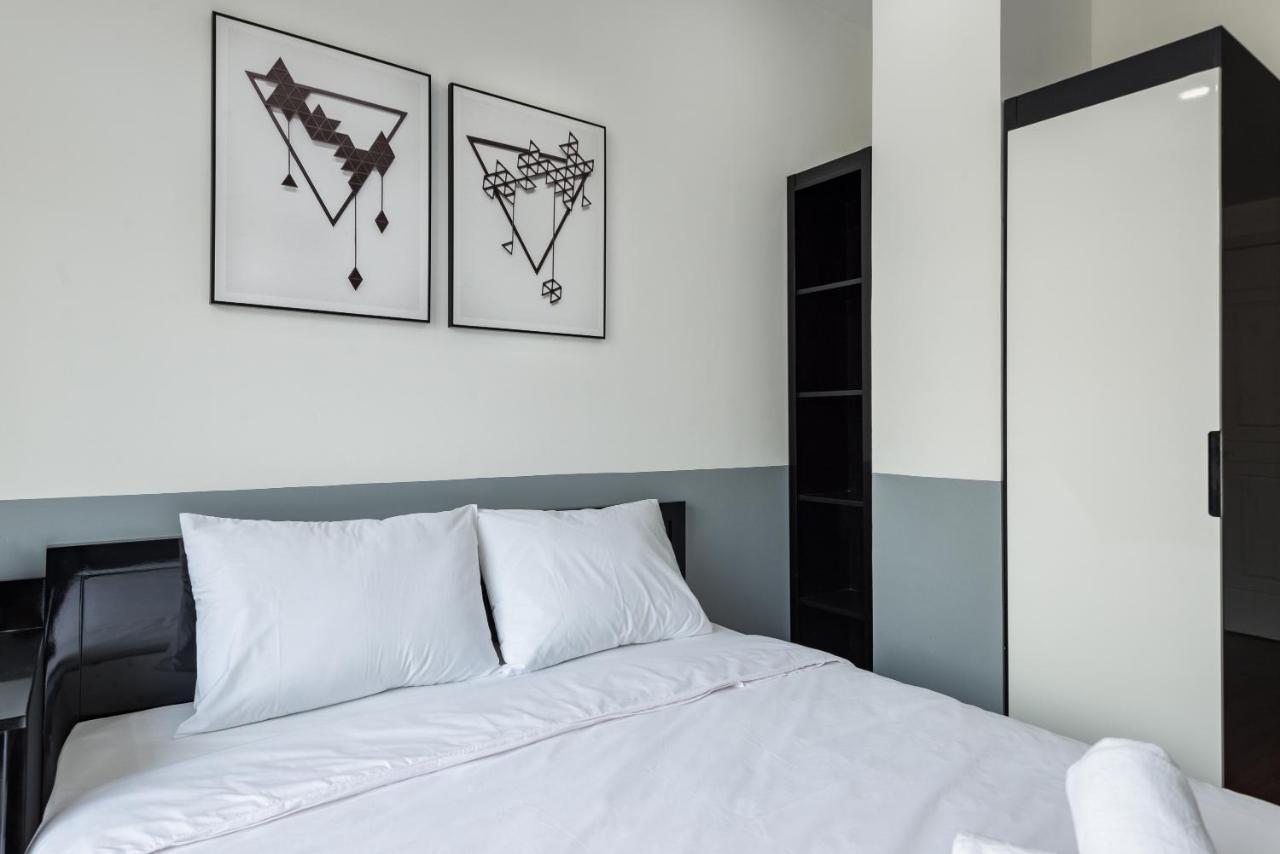 Cozrum Homes The Gallery Residence Ho Chi Minh-staden Exteriör bild